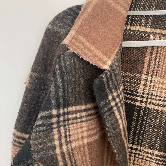 Plaid coat - Picture 3 of 7
